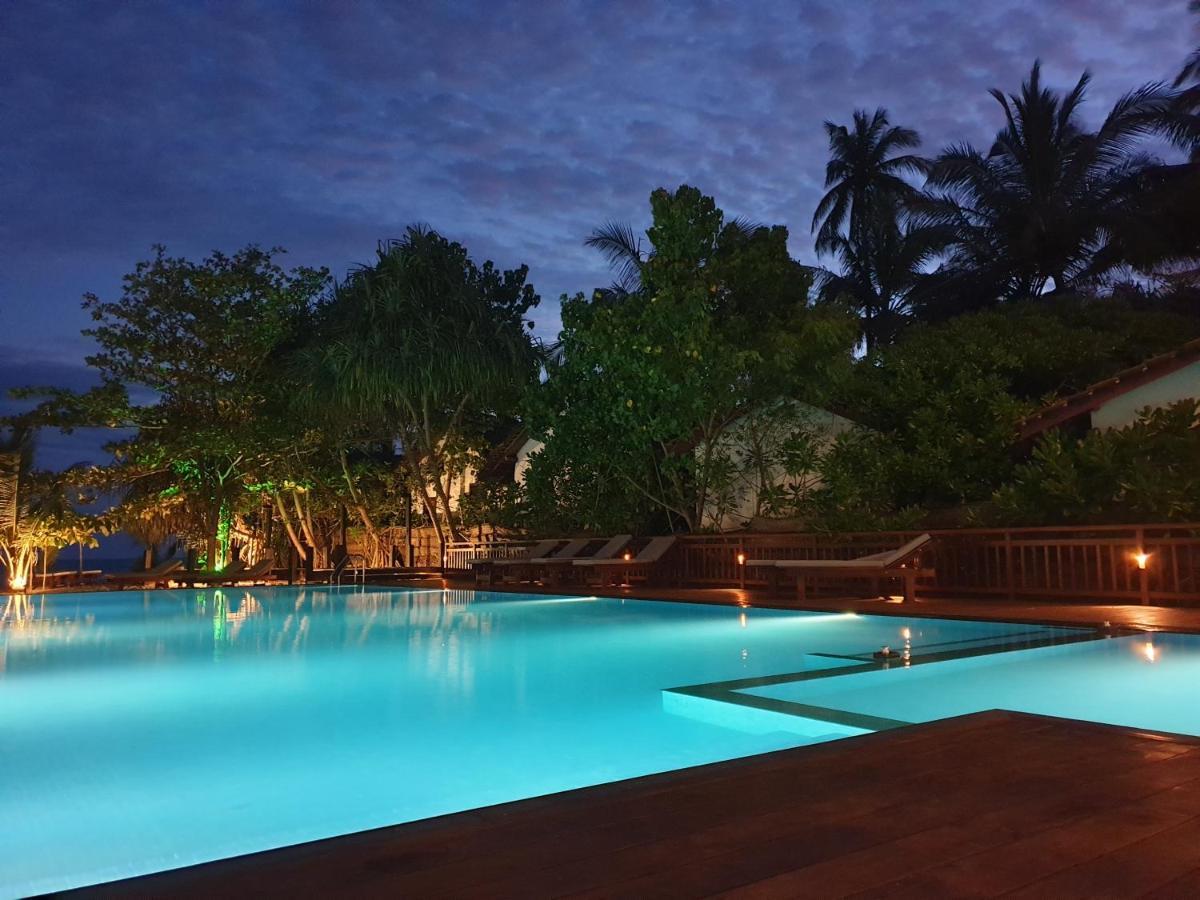 Marakolliya Beach Resort 坦加拉 外观 照片