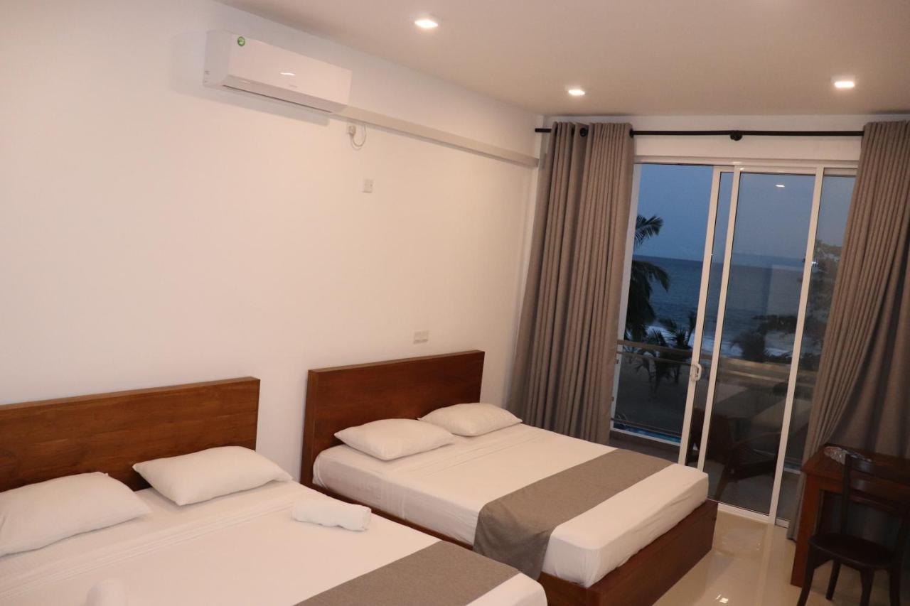 Marakolliya Beach Resort 坦加拉 外观 照片