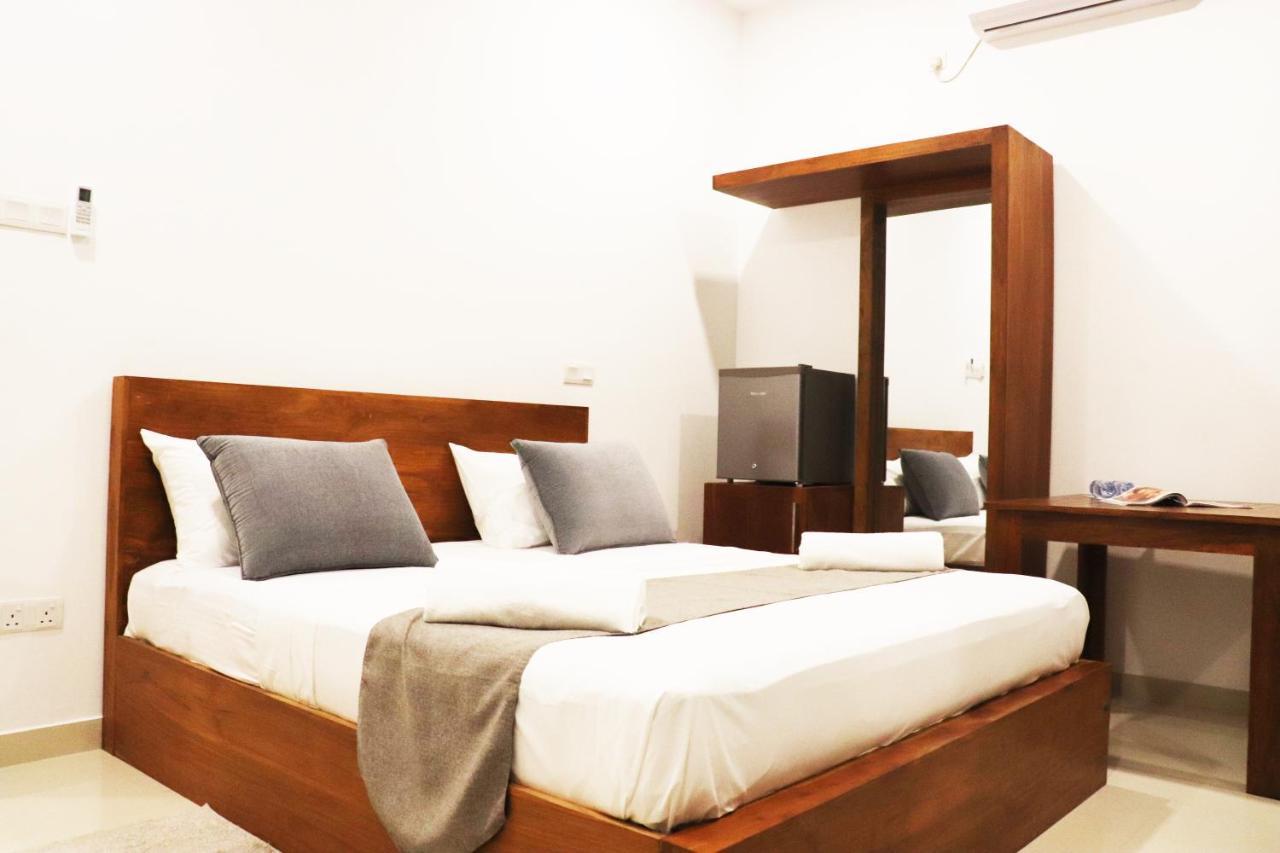 Marakolliya Beach Resort 坦加拉 外观 照片