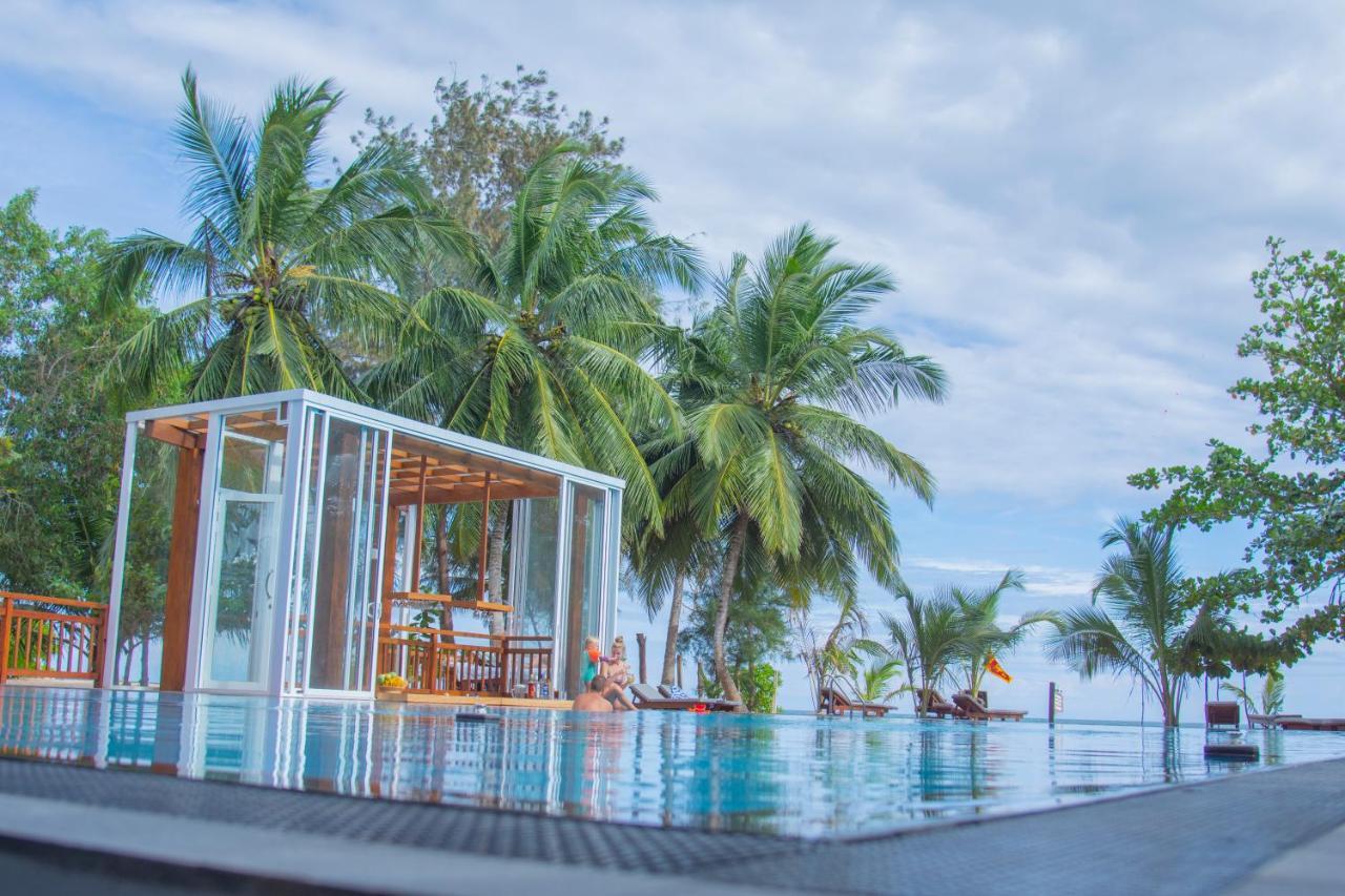 Marakolliya Beach Resort 坦加拉 外观 照片