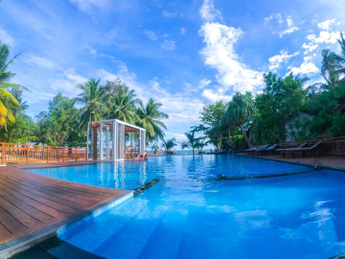 Marakolliya Beach Resort 坦加拉 外观 照片